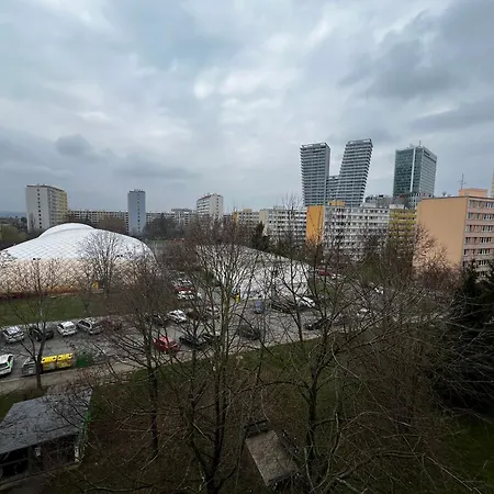 Hoa - Metro Station Pankrac 아파트 *